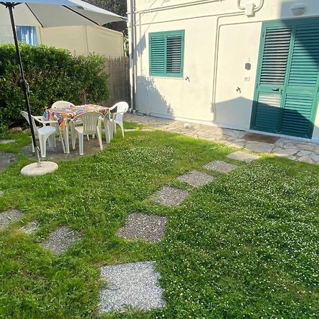 Appartement Le Tre Isolette A 200M Dal Mare à Marina Di Pisa Extérieur photo
